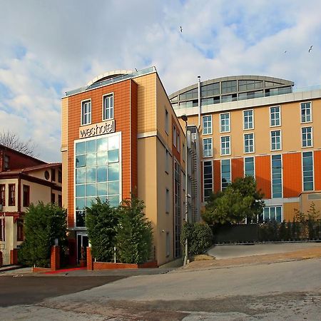 Wes Hotel Kocaeli Eksteriør billede