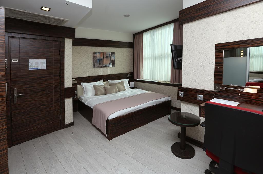 Wes Hotel Kocaeli Eksteriør billede