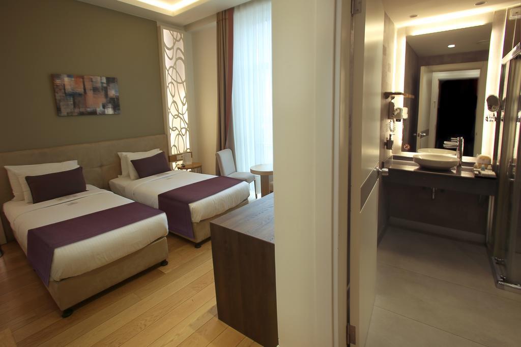 Wes Hotel Kocaeli Eksteriør billede