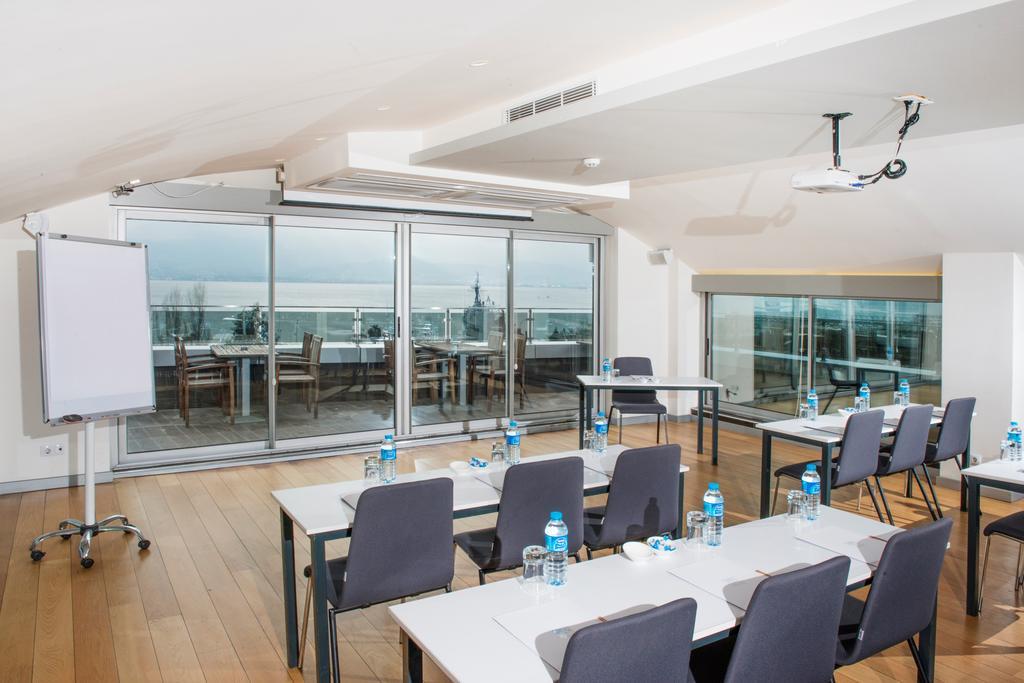 Wes Hotel Kocaeli Eksteriør billede