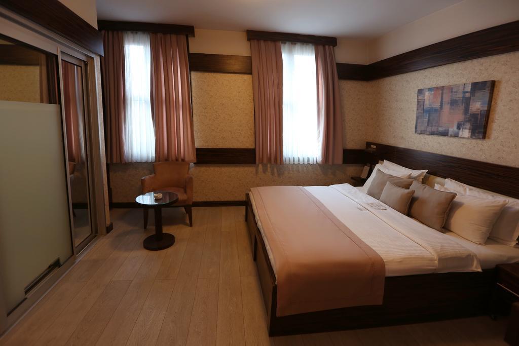 Wes Hotel Kocaeli Eksteriør billede
