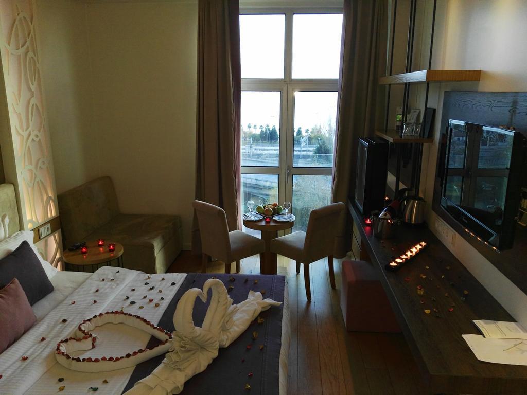Wes Hotel Kocaeli Eksteriør billede